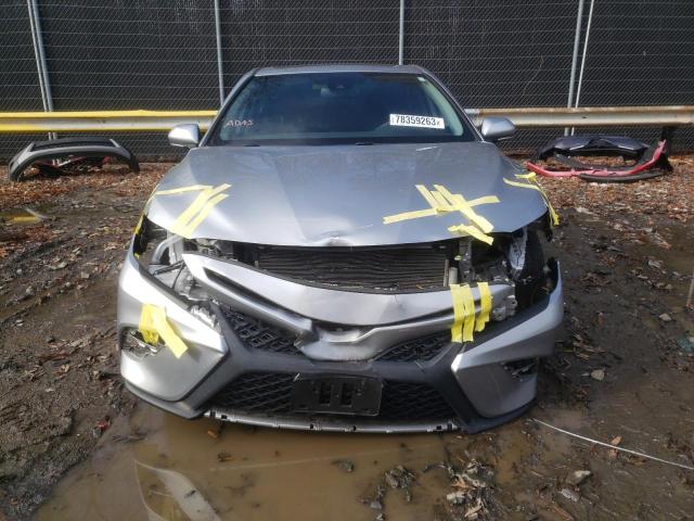 4T1B11HK5KU244204 - 2019 TOYOTA CAMRY L SILVER photo 5