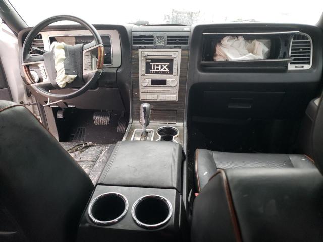 5LMFU27557LJ14119 - 2007 LINCOLN NAVIGATOR 银色 照片 8