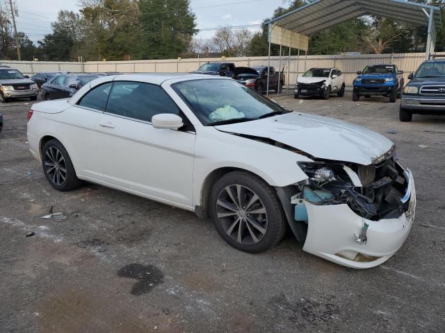 1C3BCBGG0DN593757 - 2013 CHRYSLER 200 S WHITE photo 4