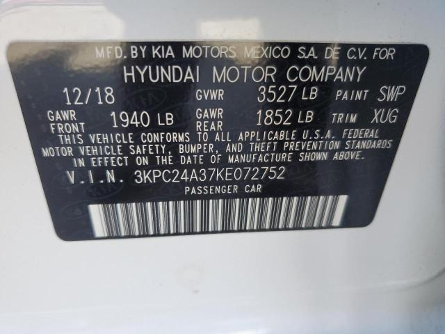 3KPC24A37KE072752 - 2019 HYUNDAI ACCENT SE WHITE photo 12