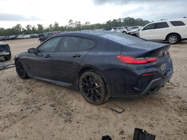 WBAGV8C02NCH18326 - 2022 BMW M850XI BLUE photo 2