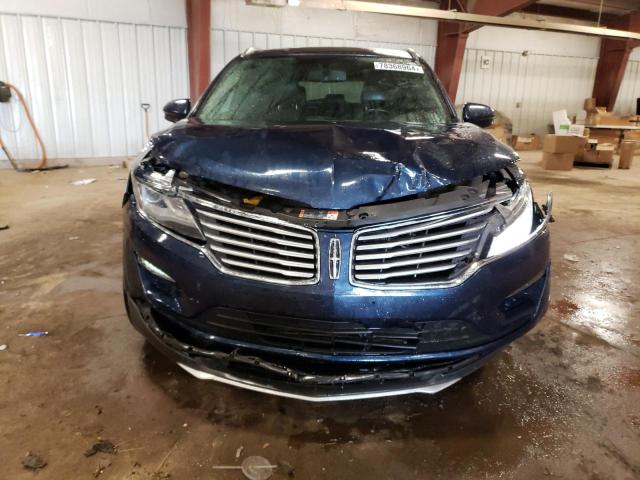 5LMCJ2D97HUL69983 - 2017 LINCOLN MKC SELECT Blau Foto 5