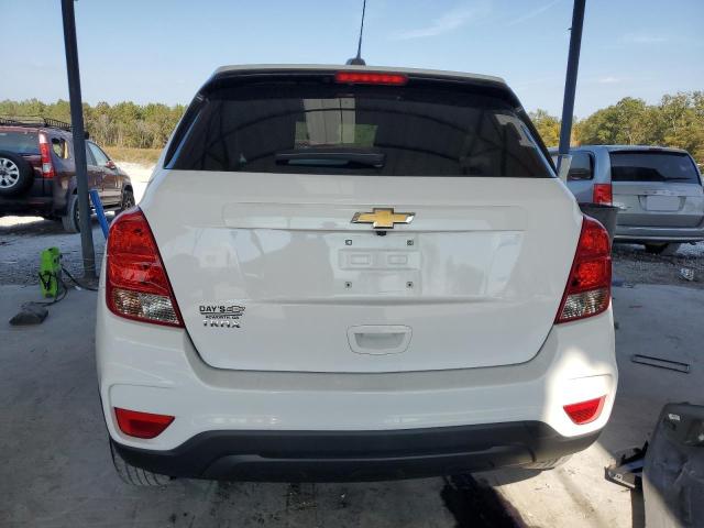 3GNCJKSB1LL318860 - 2020 CHEVROLET TRAX LS WHITE photo 6