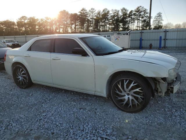 2C3KA43R28H122927 - 2008 CHRYSLER 300 LX CREAM photo 4