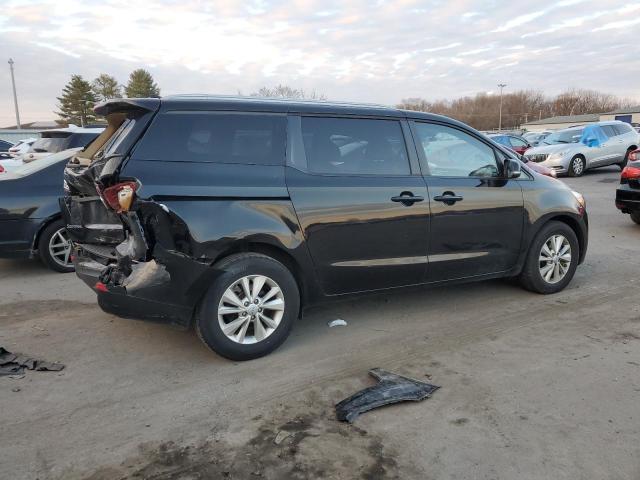 KNDMB5C12G6155914 - 2016 KIA SEDONA LX BLACK photo 3