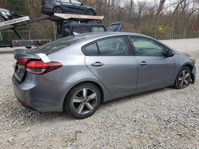 3KPFL4A74JE241749 - 2018 KIA FORTE LX GRAY photo 3