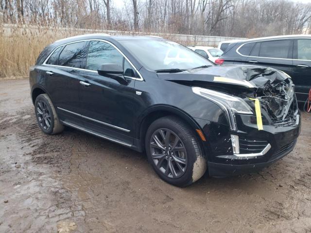 1GYKNDRS9KZ268396 - 2019 CADILLAC XT5 LUXURY BLACK photo 4