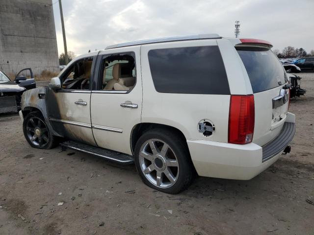 1GYFK63818R222864 - 2008 CADILLAC ESCALADE LUXURY WHITE photo 2