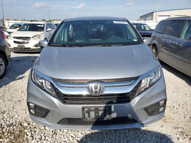 5FNRL6H75JB093474 - 2018 HONDA ODYSSEY EXL SILVER photo 5