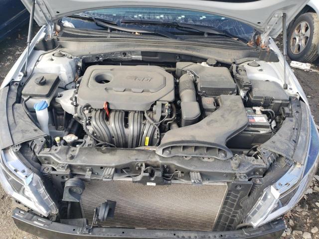 5XXGU4L3XGG047917 - 2016 KIA OPTIMA EX SILVER photo 11