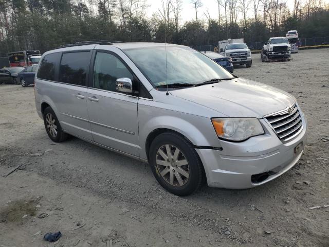 2A4RR5D14AR105154 - 2010 CHRYSLER TOWN & COU TOURING SILVER photo 4