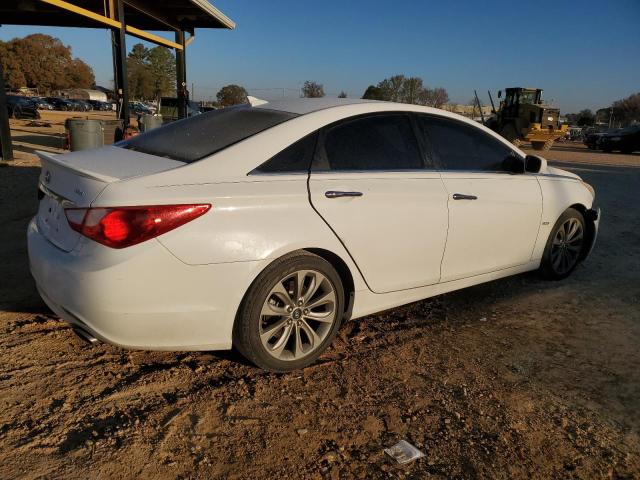 5NPEC4AC5DH678409 - 2013 HYUNDAI SONATA SE WHITE photo 3