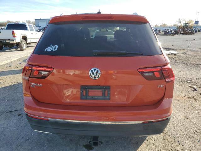 3VV3B7AX1JM001251 - 2018 VOLKSWAGEN TIGUAN SE ORANGE photo 6