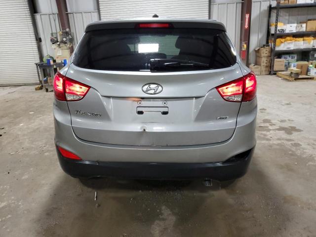 KM8JTCAF7FU050603 - 2015 HYUNDAI TUCSON GLS SILVER photo 6