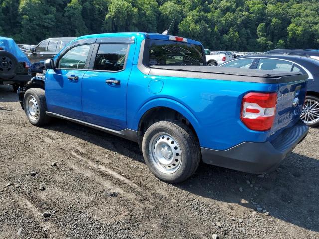 3FTTW8E33NRA22210 - 2022 FORD MAVERICK XL BLUE photo 2