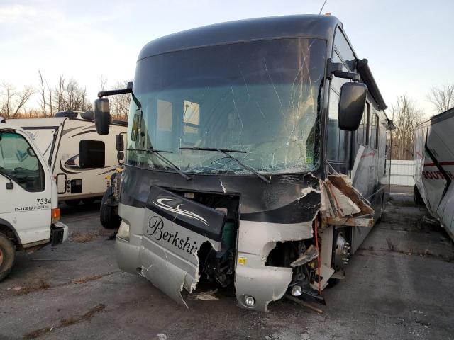 4UZAB2DT5BCAU3036 - 2011 FREIGHTLINER CHASSIS XC შავი ფოტო 9