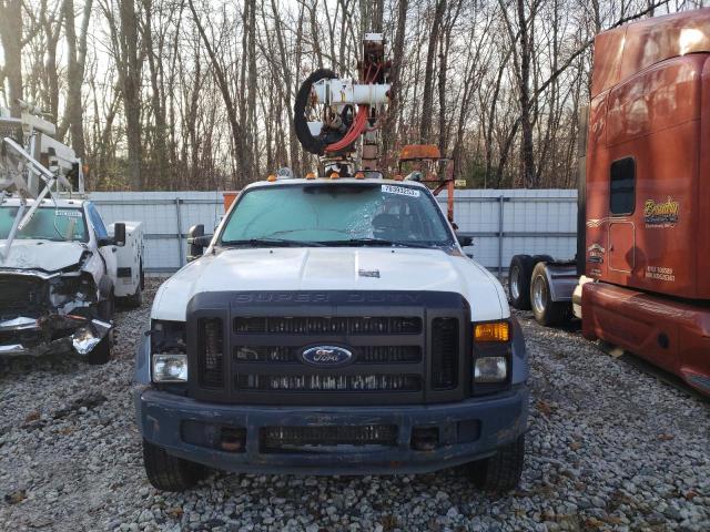 1FDAF57R28EB85750 - 2008 FORD F550 SUPER DUTY TWO TONE photo 5