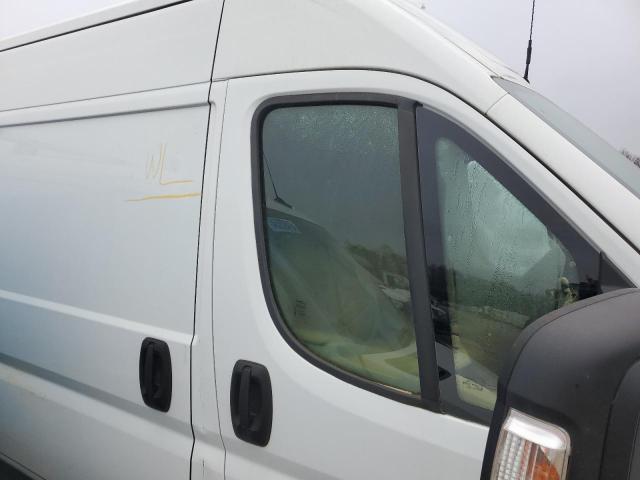 3C6URVHG4GE116154 - 2016 RAM PROMASTER 3500 HIGH თეთრი ფოტო 12