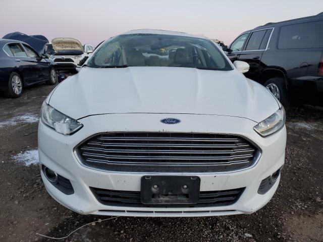 3FA6P0H92DR168923 - 2013 FORD FUSION SE WHITE photo 5