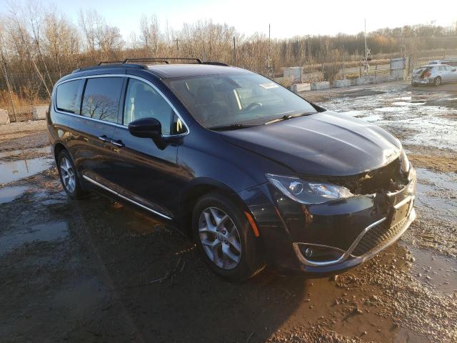 2C4RC1BG9HR820917 - 2017 CHRYSLER PACIFICA TOURING L BLUE photo 4