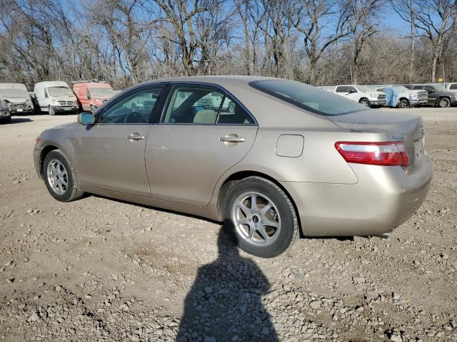 4T1BK46K07U557993 - 2007 TOYOTA CAMRY LE GOLD photo 2