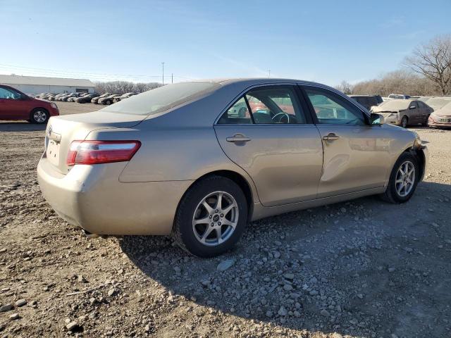 4T1BK46K07U557993 - 2007 TOYOTA CAMRY LE GOLD photo 3