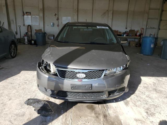 KNAFU4A24D5722857 - 2013 KIA FORTE EX GRAY photo 5