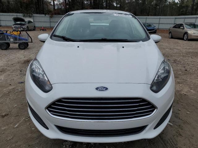 3FADP4BJ8KM158795 - 2019 FORD FIESTA SE WHITE photo 5