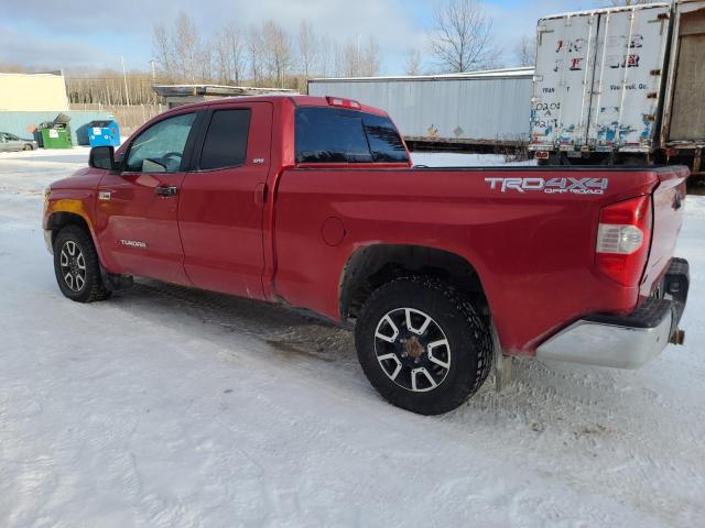 5TFUY5F19JX686426 - 2018 TOYOTA TUNDRA DOUBLE CAB SR/SR5 RED photo 2