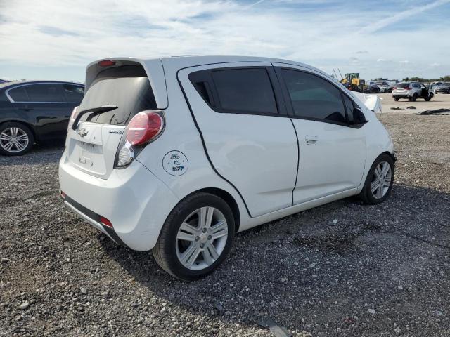 KL8CD6S94DC520683 - 2013 CHEVROLET SPARK 1LT WHITE photo 3