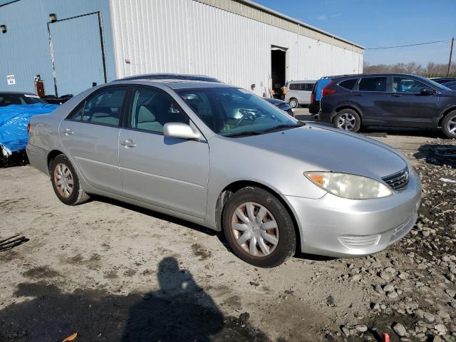 4T1BE30K16U747696 - 2006 TOYOTA CAMRY LE SILVER photo 4