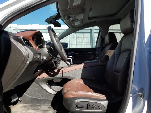 5GAERDKW6LJ151784 - 2020 BUICK ENCLAVE AVENIR WHITE photo 7