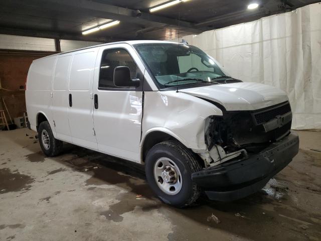 1GCWGAFP9P1128208 - 2023 CHEVROLET EXPRESS G2 WHITE photo 4