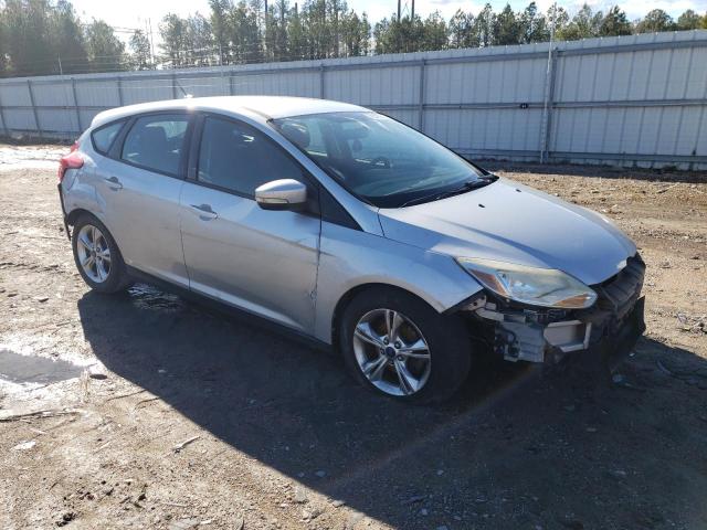 1FADP3K24DL380130 - 2013 FORD FOCUS SE SILVER photo 4