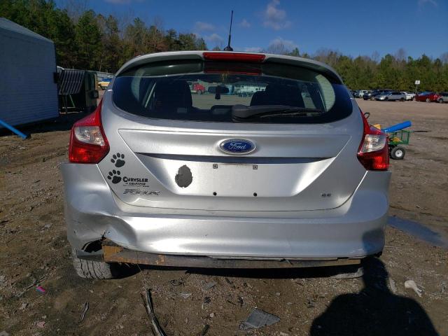 1FADP3K24DL380130 - 2013 FORD FOCUS SE SILVER photo 6