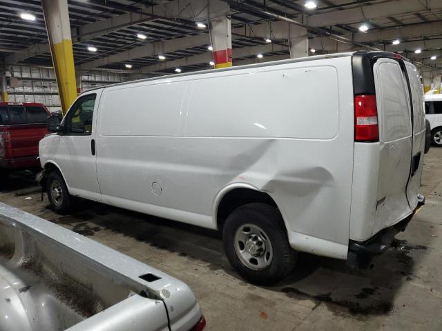 1GCWGBFP0K1302519 - 2019 CHEVROLET EXPRESS G2 WHITE photo 2