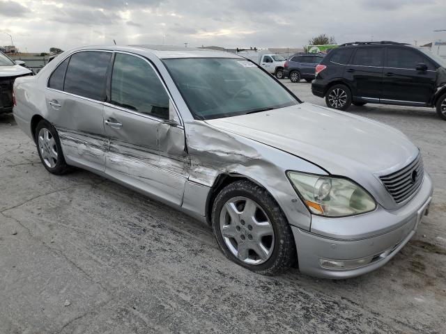 JTHBN36F940135537 - 2004 LEXUS LS 430 SILVER photo 4