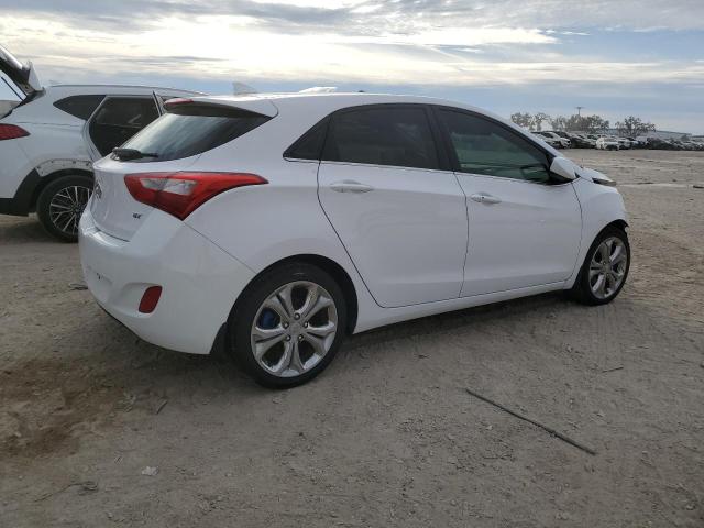 KMHD35LE3DU153849 - 2013 HYUNDAI ELANTRA GT WHITE photo 3