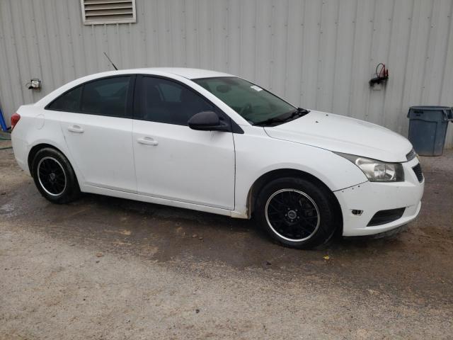 1G1PA5SH0D7329198 - 2013 CHEVROLET CRUZE LS WHITE photo 4