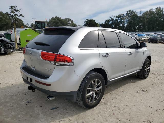 2LMDJ6JK6BBJ17133 - 2011 LINCOLN MKX SILVER photo 3