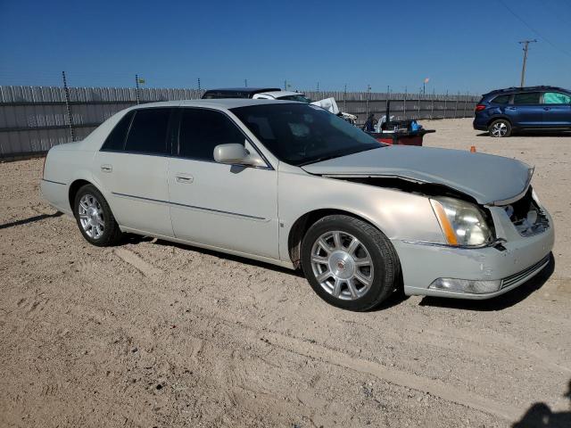 1G6KD57Y58U118168 - 2008 CADILLAC DTS TAN photo 4