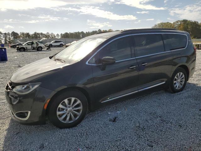 2017 CHRYSLER PACIFICA TOURING L, 