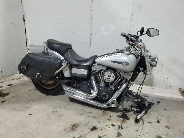 2010 HARLEY-DAVIDSON FXDF, 