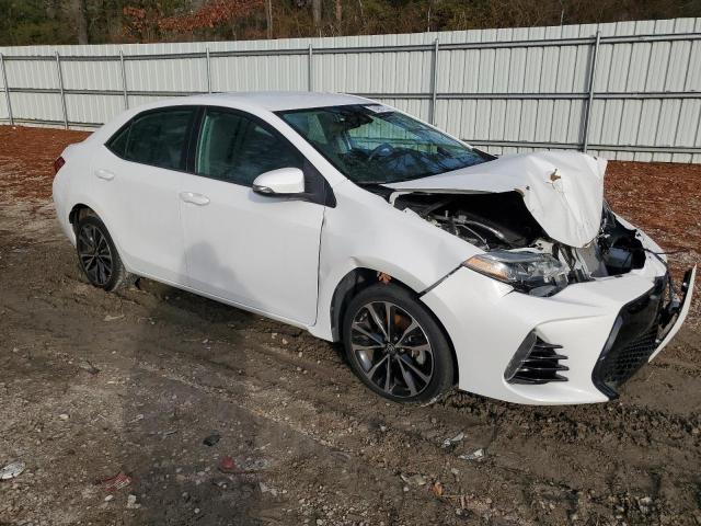 5YFBURHE3KP857505 - 2019 TOYOTA COROLLA L WHITE photo 4