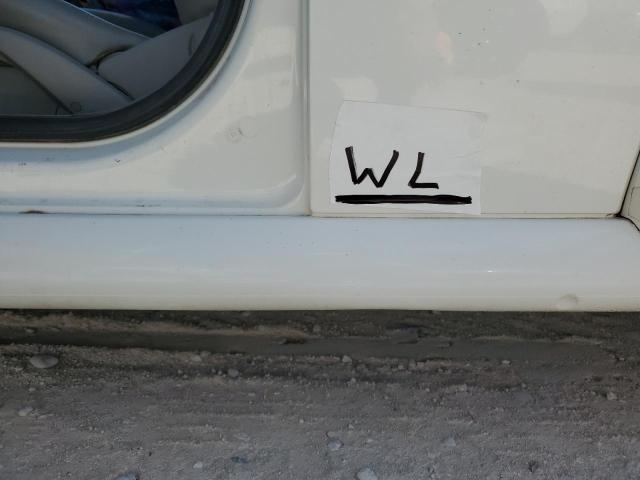 3VWDD21C5YM450131 - 2000 VOLKSWAGEN NEW BEETLE GLX 白色 照片 12