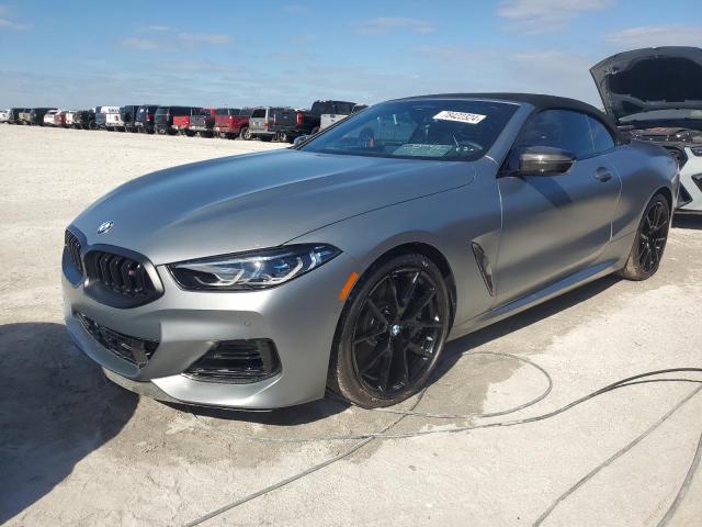 WBAFY4C04PCM43263 - 2023 BMW M850XI Gümüş fotoğraf 1