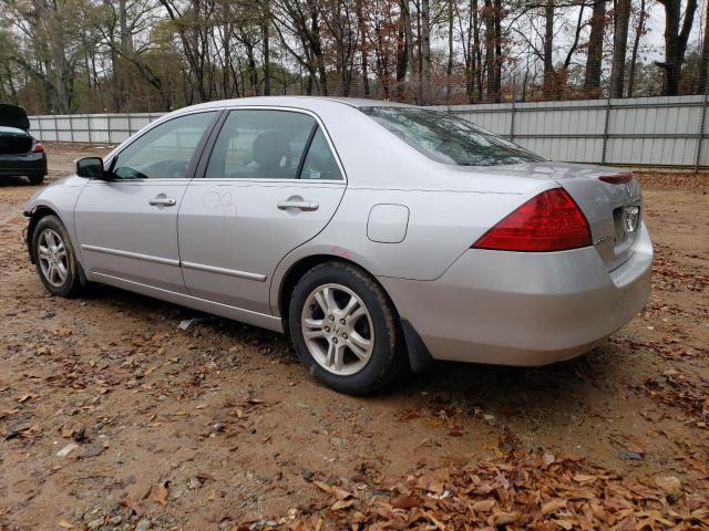 1HGCM56757A159640 - 2007 HONDA ACCORD EX SILVER photo 2