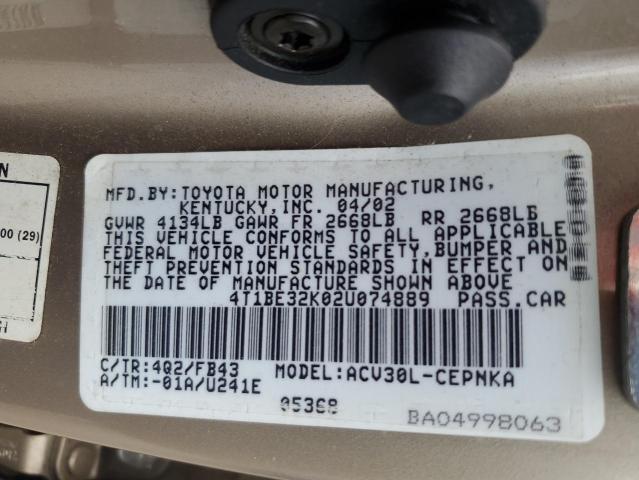 4T1BE32K02U074889 - 2002 TOYOTA CAMRY LE GOLD photo 13