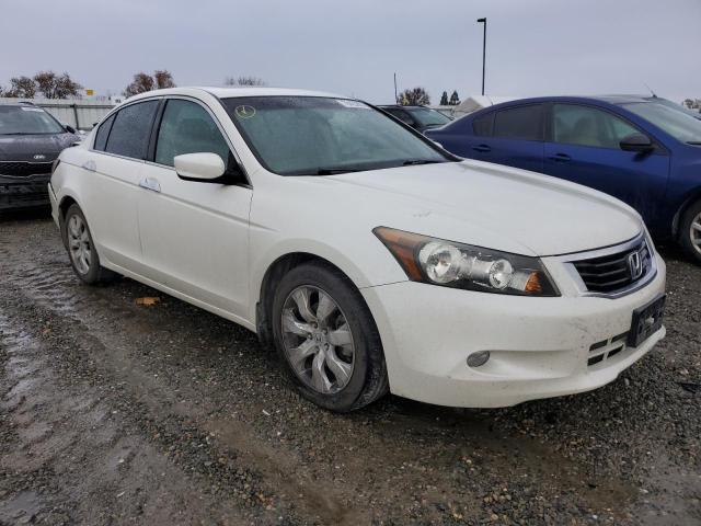 1HGCP36889A034770 - 2009 HONDA ACCORD EXL WHITE photo 4