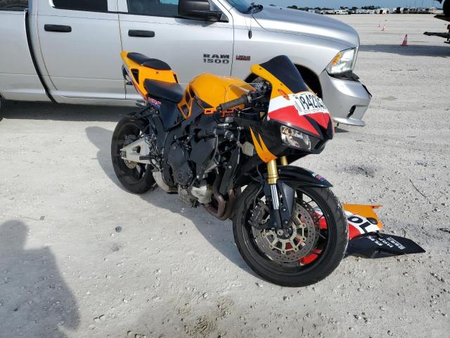 2014 HONDA CBR600 RR, 